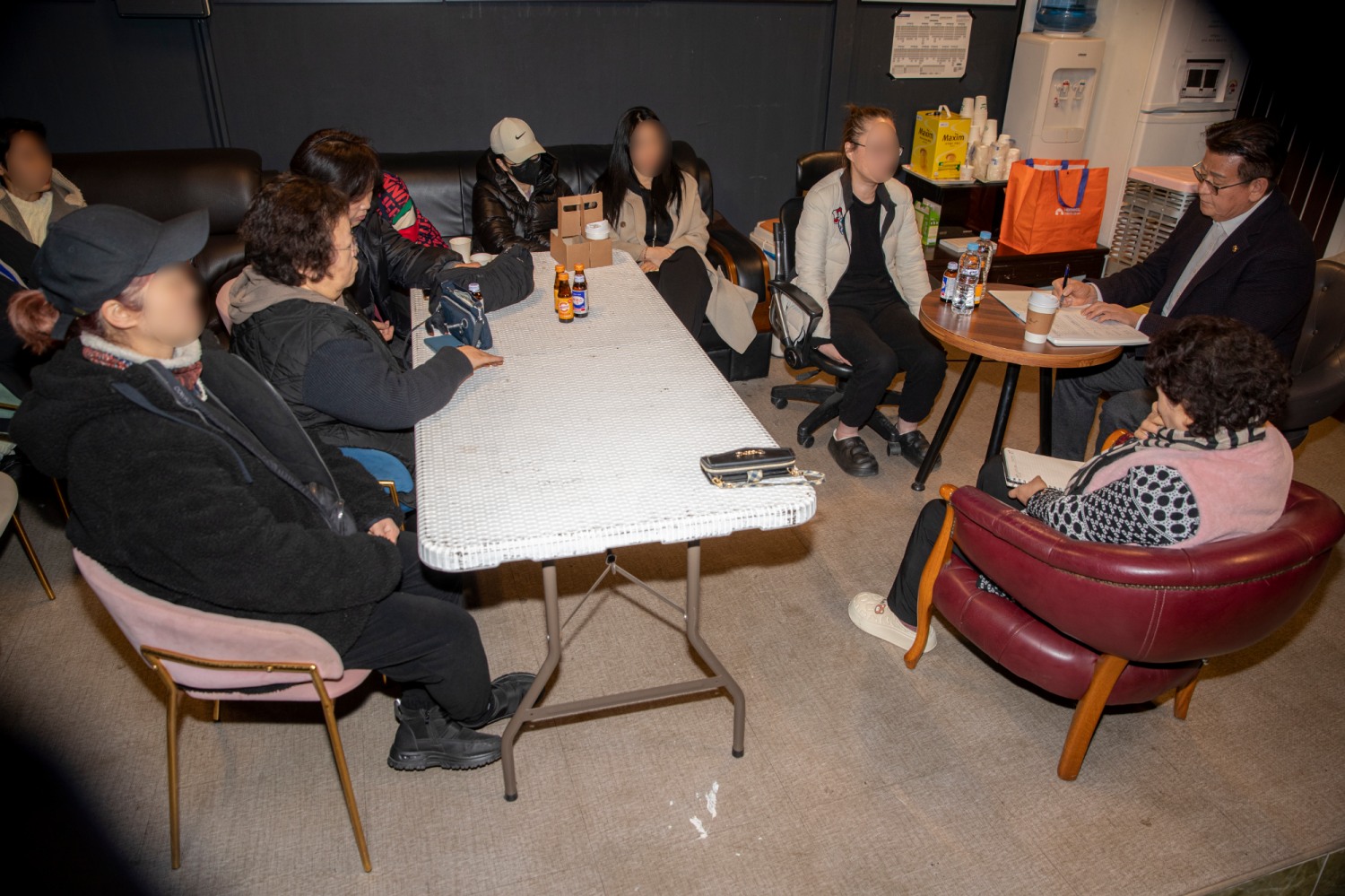 안명규 의원, 파주 용주골 해법 모색 간담회