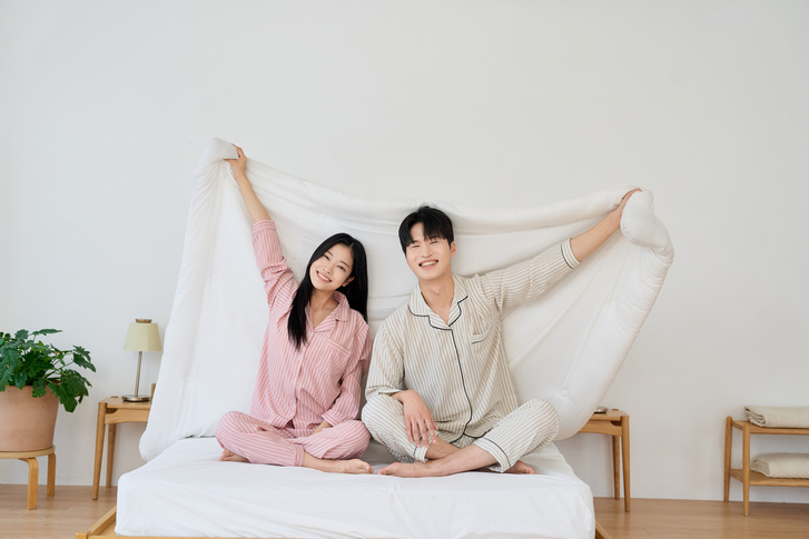 동거 전 필수 합의 1순위는 ‘생활비 분담’…결혼정보회사 듀오, 설문조사 결과 공개