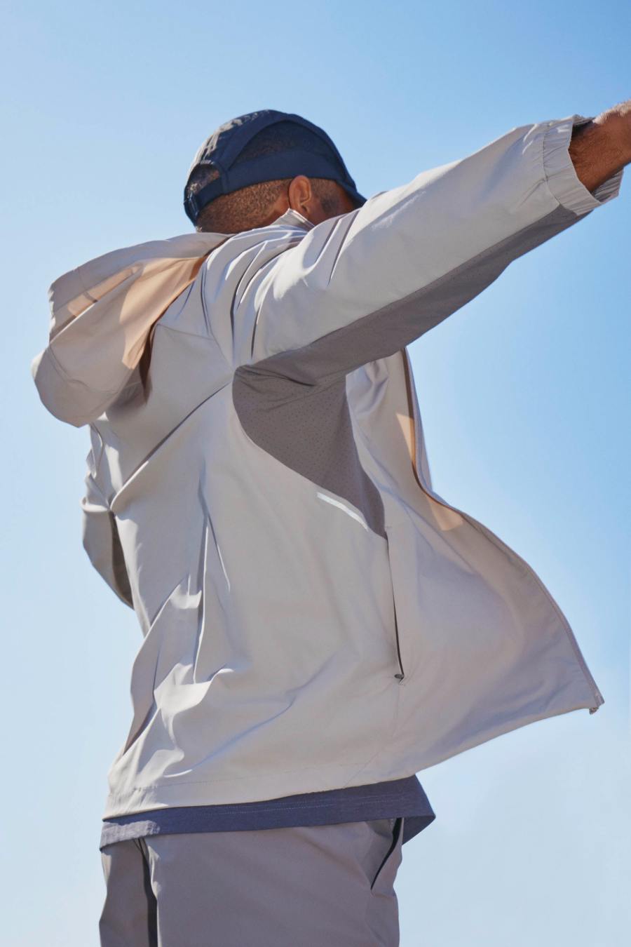 르꼬끄 스포르티브, 봄 러닝 겨냥 ‘에어리 재킷’ 출시…경량·통기성 강화