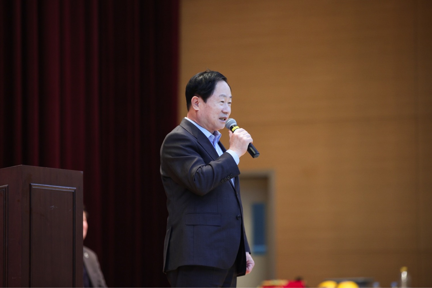 남양주시장배 클럽리그 배구대회에서 주광덕 시장 인사말