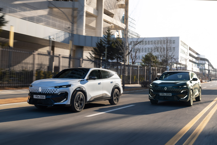 르노 필랑트(Renault FILANTE) 주행 사진