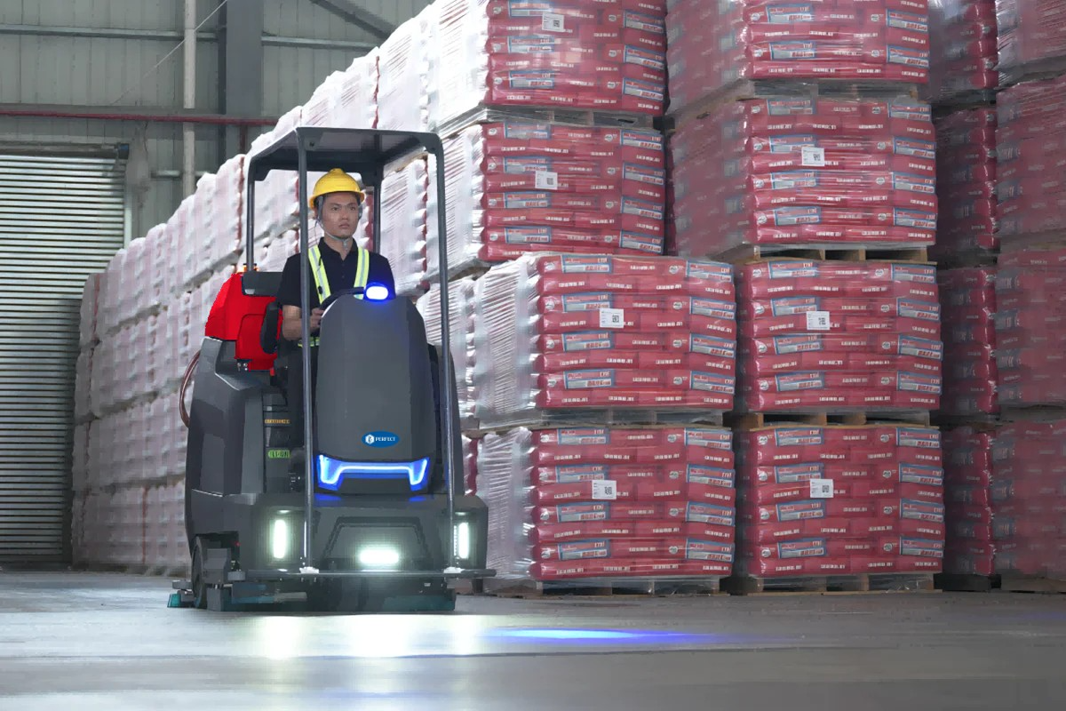 바닥청소부터 에스컬레이터까지… 세계실업㈜ PF 청소장비 라인업 확대