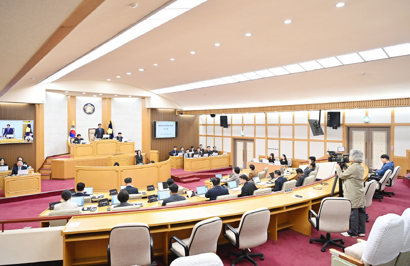 제262회 임시회를 폐회