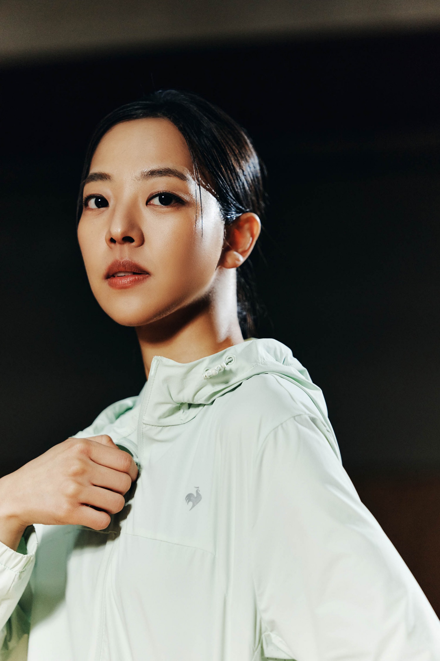 르꼬끄 스포르티브, 김보름과 함께한 ‘에어리 재킷’ 캠페인 화보 공개