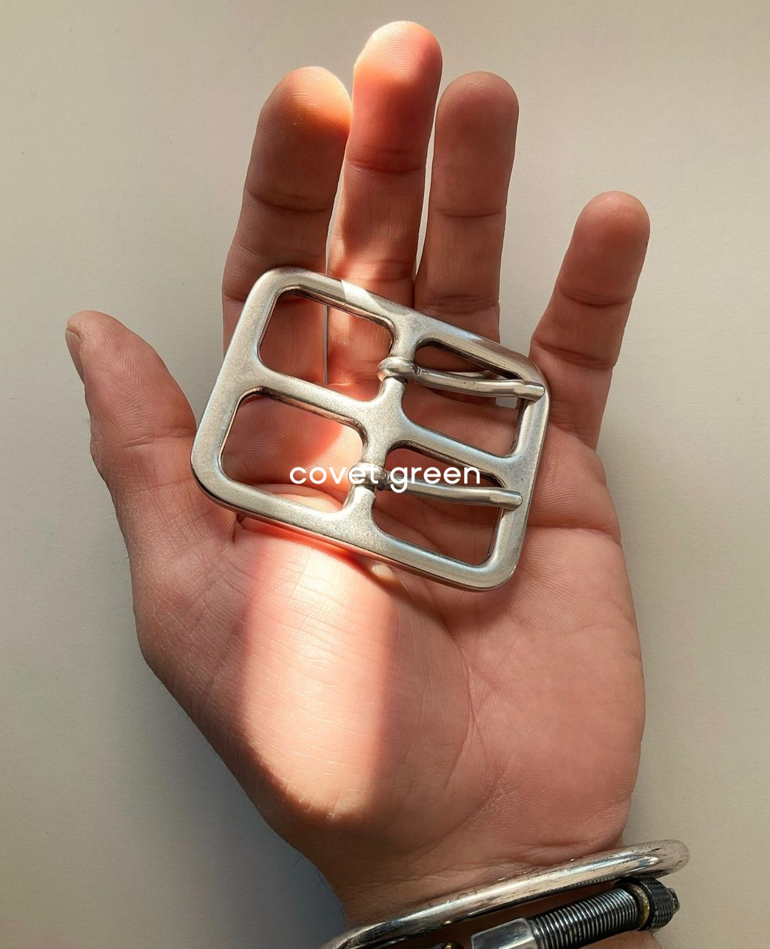 "단추 하나가 디자인을 완성한다"… 코벳그린의 유럽 프리미엄 부자재 전략