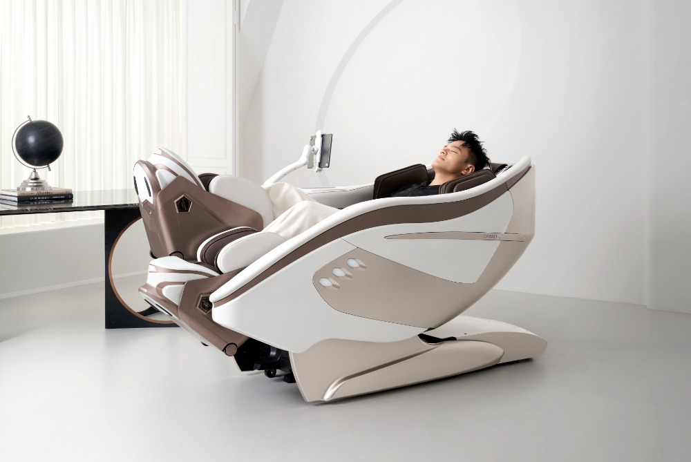 "건강수명 10년 연장"…박진영과 바디프랜드가 선보이는 AI 헬스케어로봇 캠페인