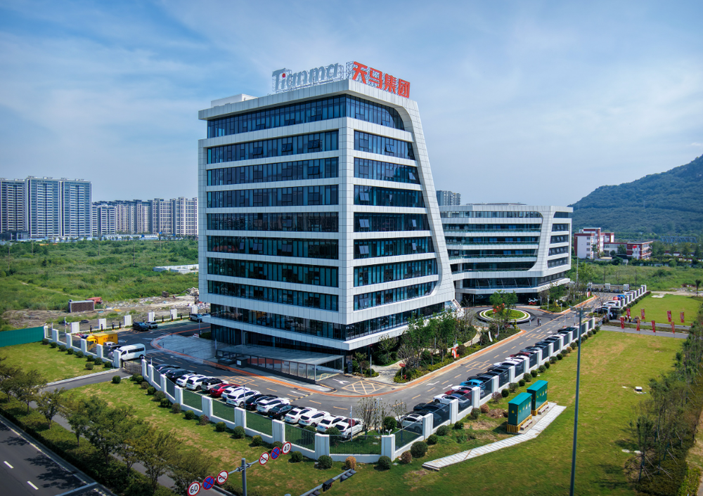 중국 스포츠 시장 정조준한 배럴, 천마스포츠와 260억 규모 총판 계약 체결