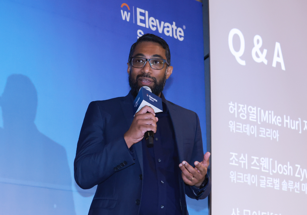 발표하고있는 워크데이 샨 무어티 아태지역 CTO