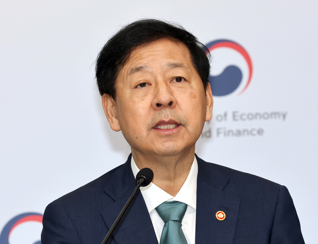 (상보) 금융당국 "주식·채권·외환시장 변동성 점검 강화…과도한 쏠림 즉시 대응"