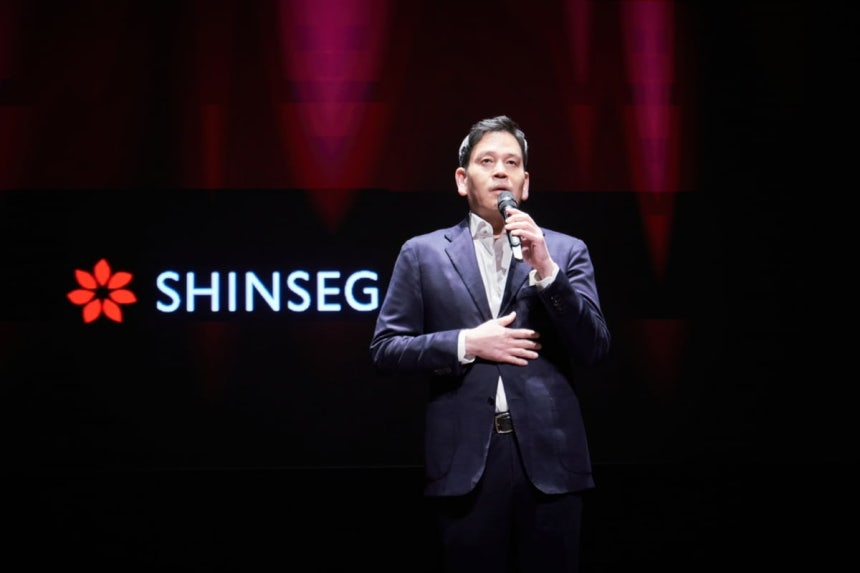 정용진 회장, 역사 인식-사회적 감수성 교육 받는다