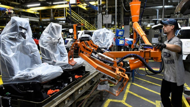 (상보) 美 7월 ISM 제조업 PMI 55.6…예상치 상회