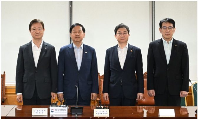 구윤철 "주요국 장기금리 급등 면밀히 점검…취약차주 지원방안 조속히 발표"
