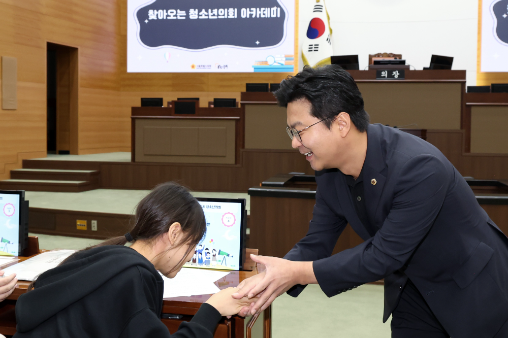 장태용 서울시의원, 한산초 ‘청소년 의회아카데미’ 참석