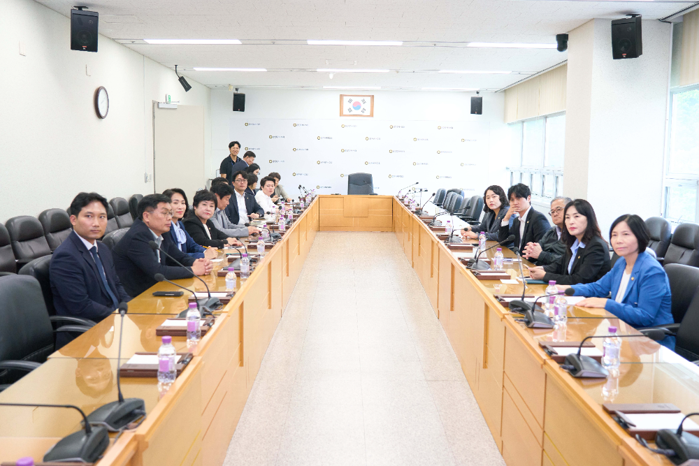 용인특례시의회,의원과 사무국 직원 장애인식개선 교육
