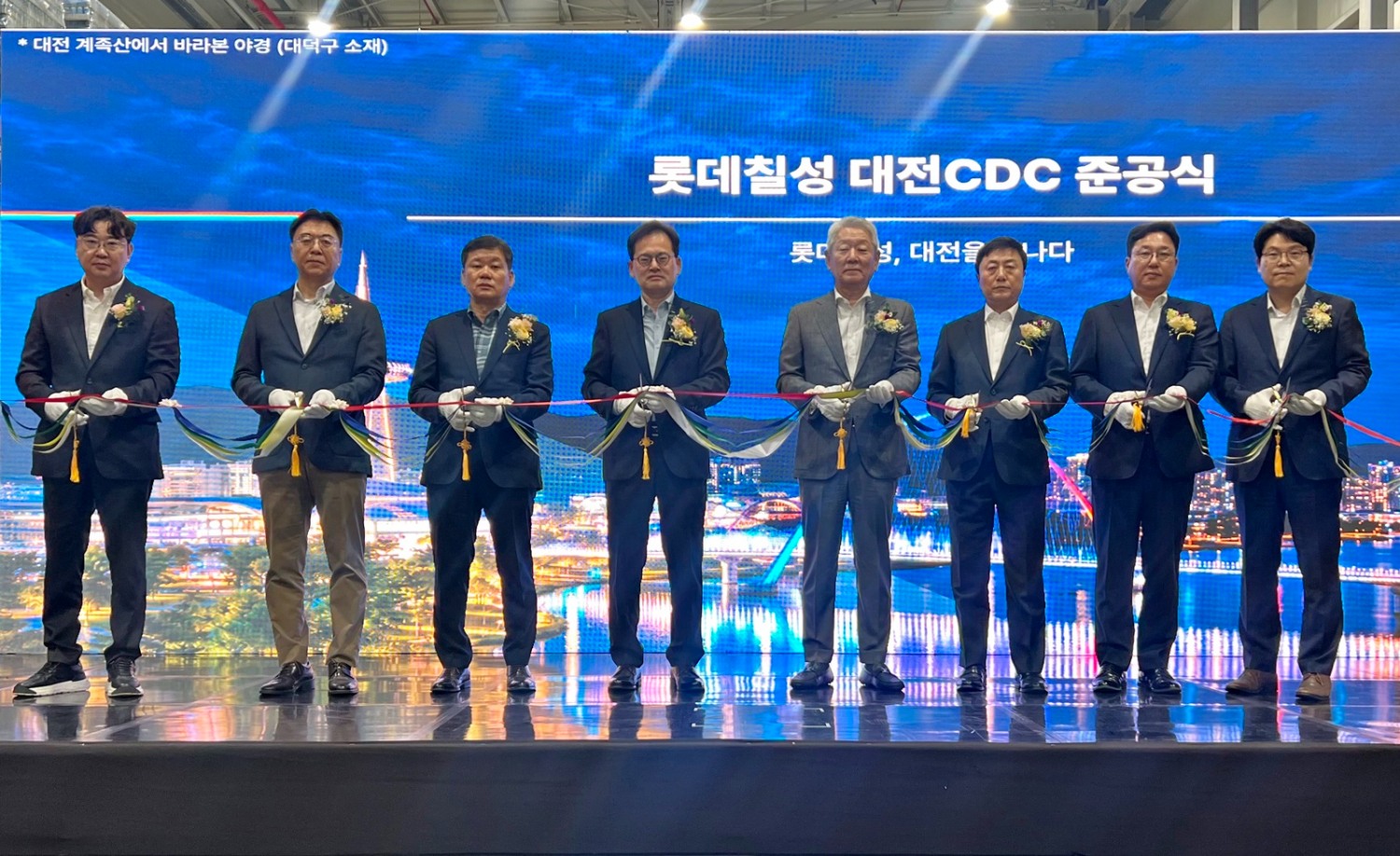 공장에서 창고까지 한 줄로, 롯데칠성 대전 자동화 물류센터 가동