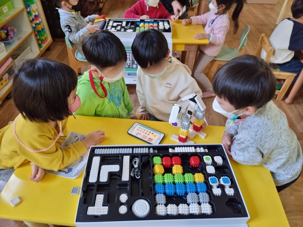 큐브로이드, 인공지능 기반 미래교육을 위한 ‘AI 유치원’ 조성