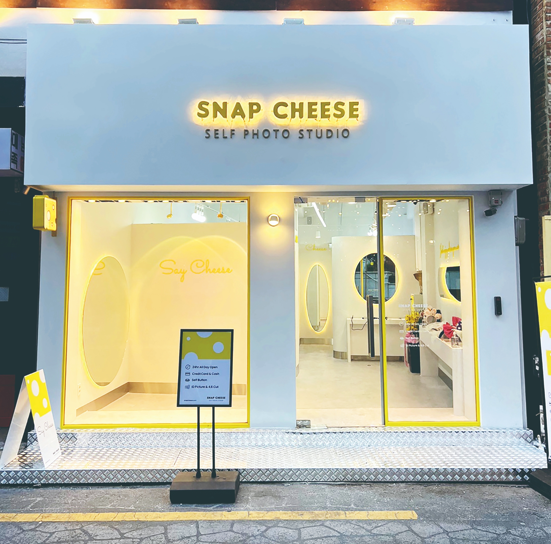 셀프 스튜디오 ‘스냅치즈’, 부산 서면에 첫 매장 오픈