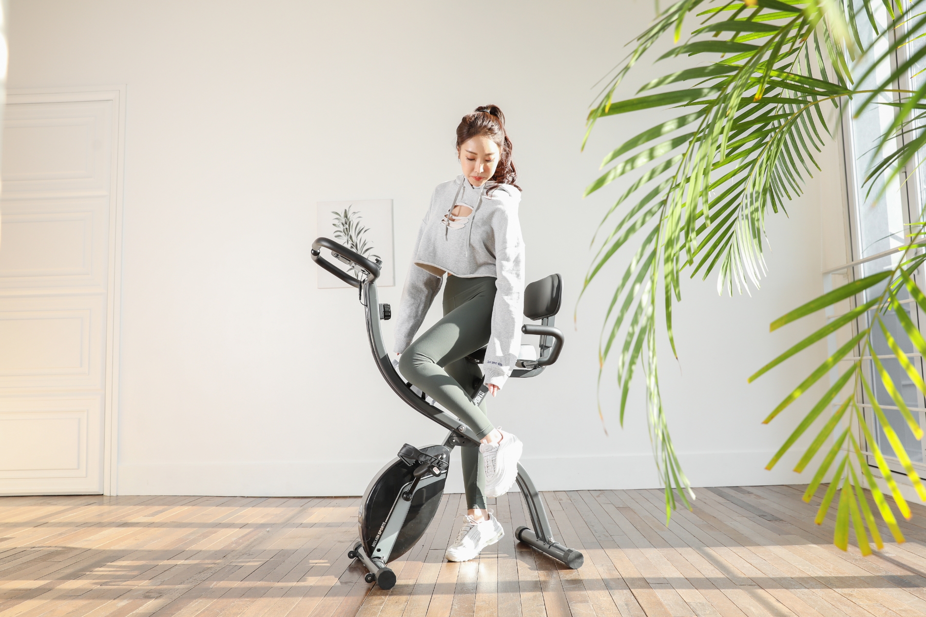 멜킨스포츠, 접이식 실내자전거 ‘폴민바이크’ 선보여