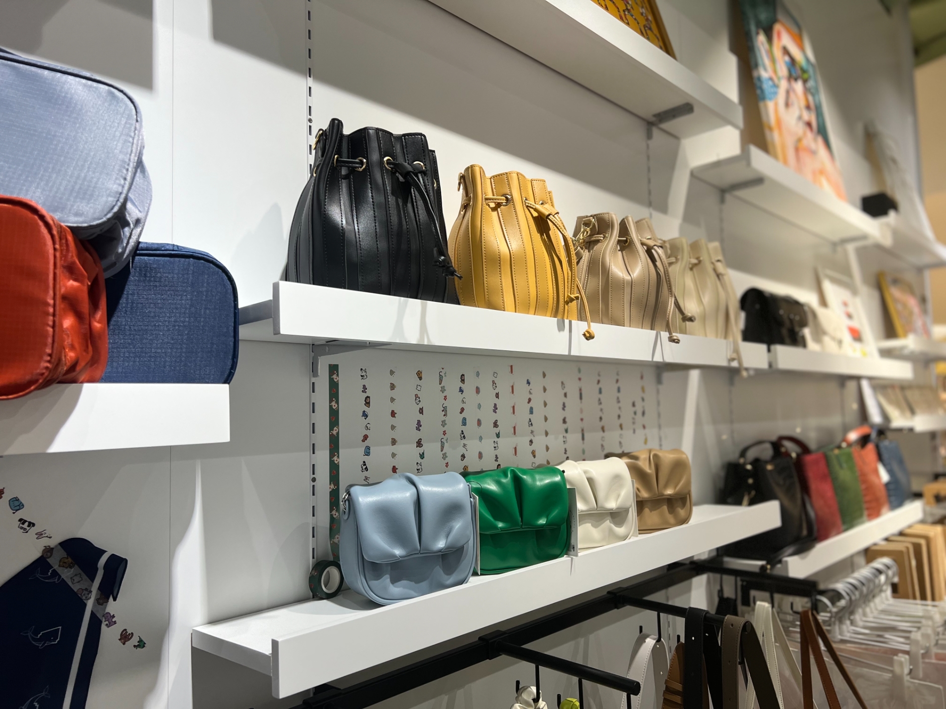 위드스팟 핸드백, 13일 롯데홈쇼핑서 론칭