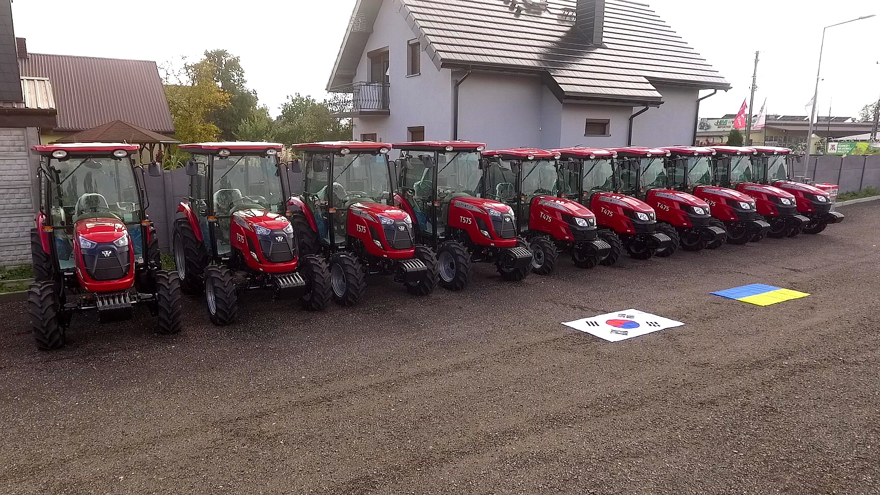 TYM 우크라이나 트랙터 지원(사진 제공: TYM)