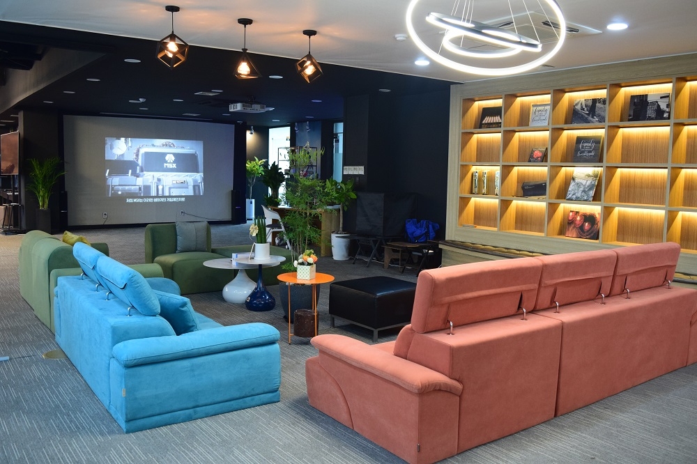 MSXM, 한국 지사 공식 사무실 개소식 성료…”회사 널리 알리겠다”