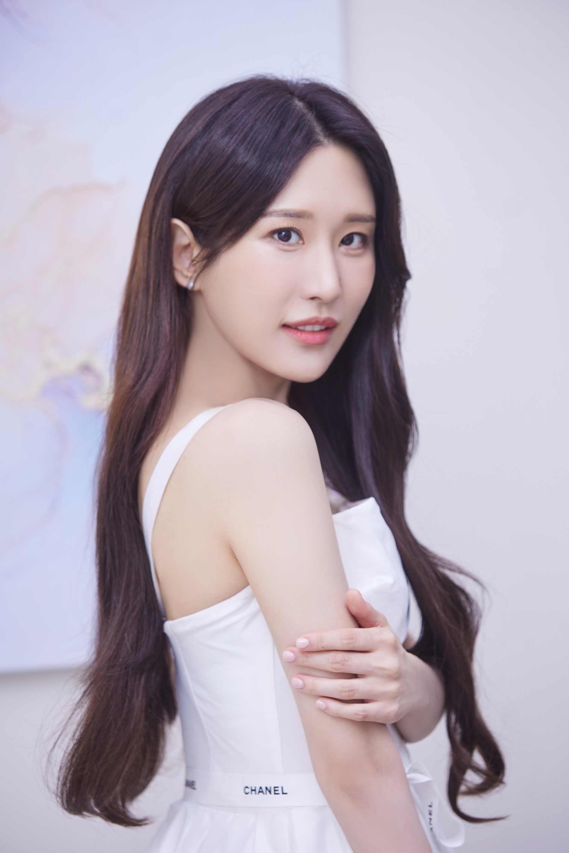 사진제공 = 피움스튜디오, 제이미브라이드, 쉬작헤어메이크업, 웨딩오빠