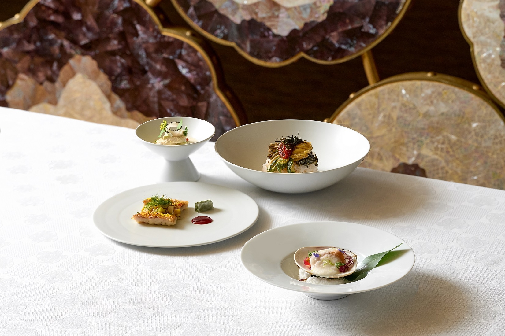 롯데호텔 서울, 겨울 특선메뉴 선봬…겨울철 제철 식재료로 선보이는 미식의 향연