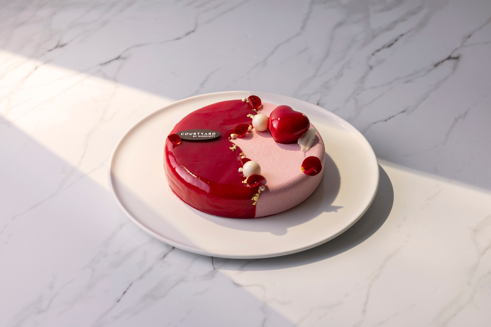 코트야드 메리어트 서울 타임스퀘어, 로맨틱 밸런타인데이 디너 및 스페셜 케이크 선봬