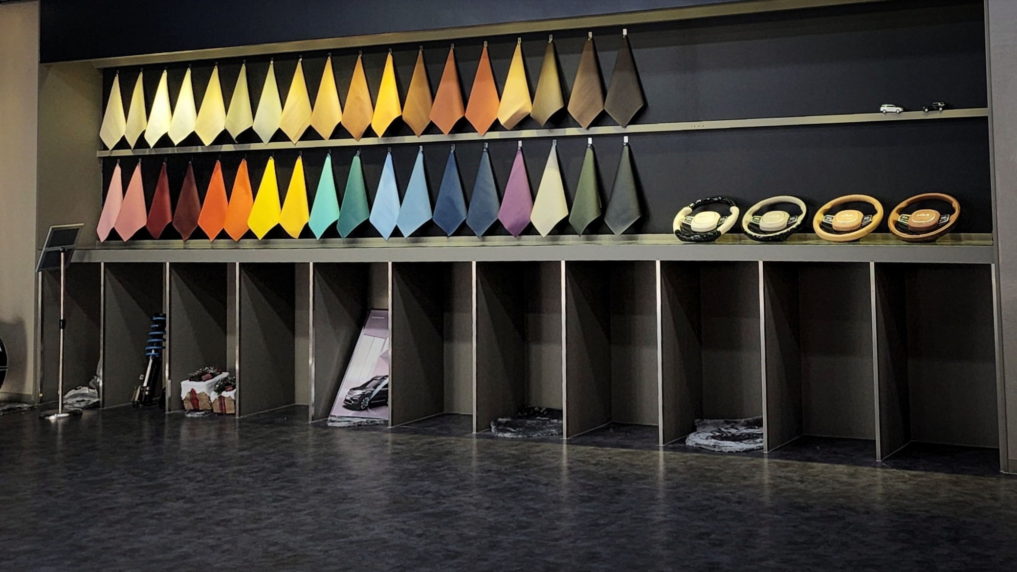 CN모터스 카니발 하이리무진, 맞춤형 실내커스텀 제공