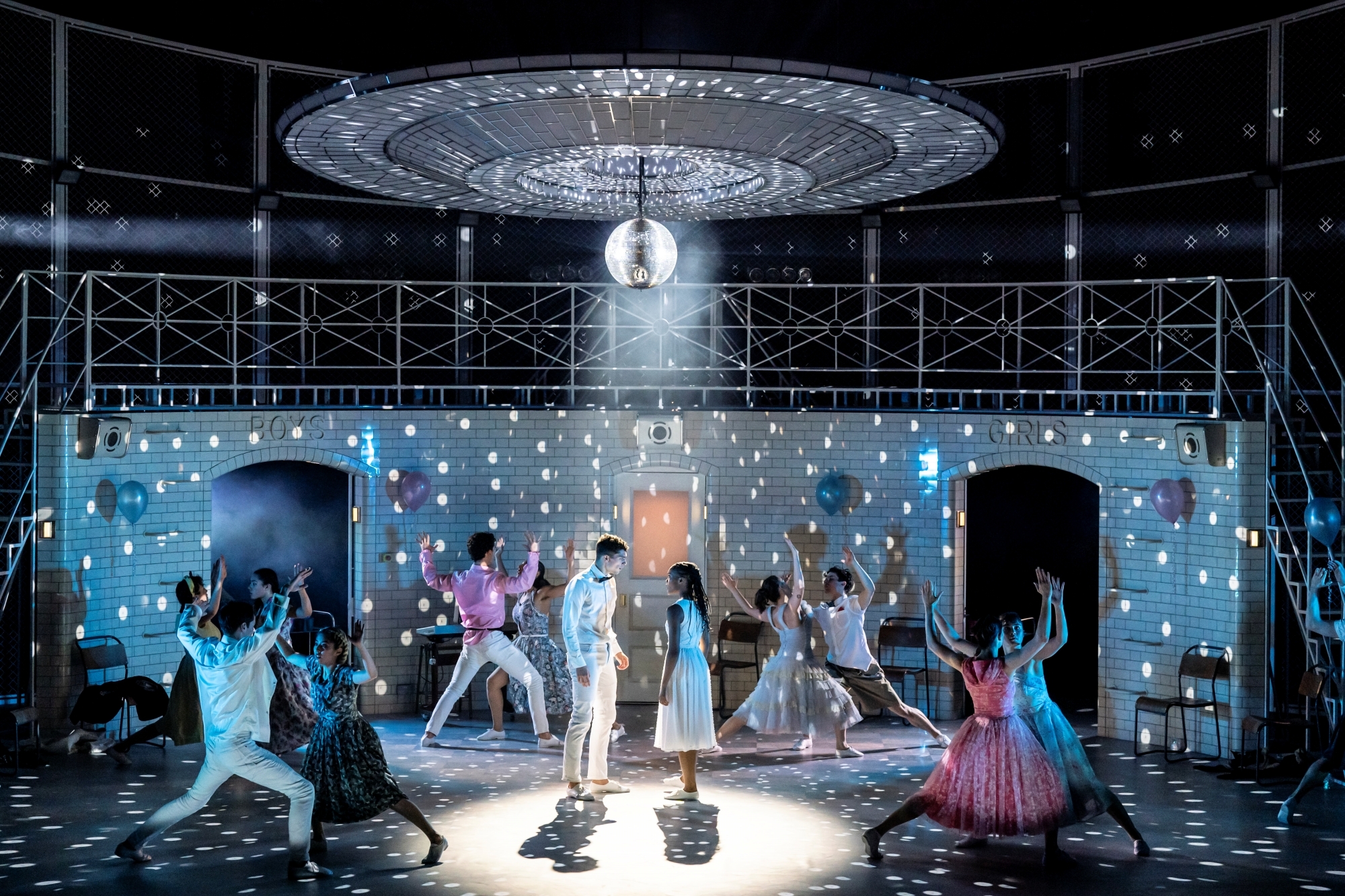 매튜 본의 ‘로미오와 줄리엣’, 한국 마지막 도시 부산 공연 23일 개막