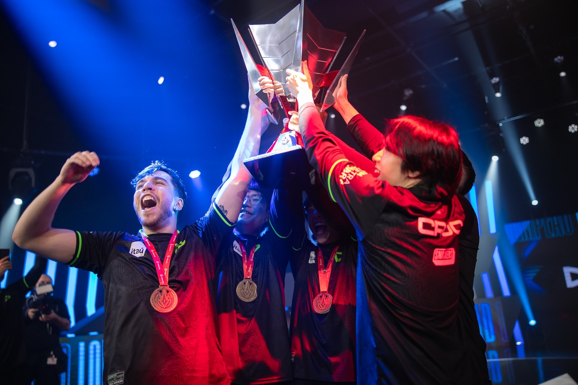 북미 LCS, 2025년부터 '인기 상승' 브라질 CBLOL과 통합