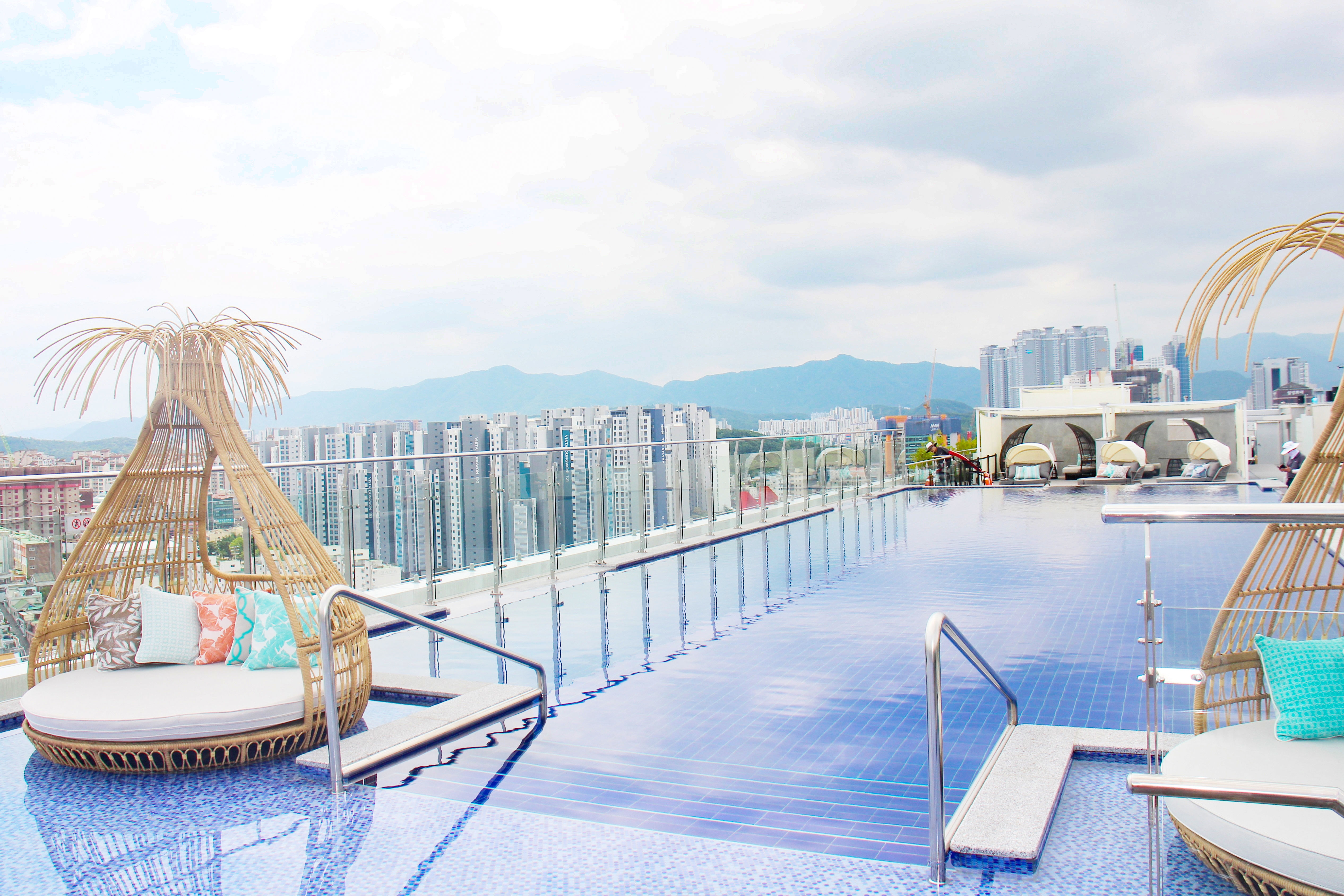 대구 유일 5성급 호텔 루프탑 풀 대구메리어트 ‘어반 씨엘로’ 오픈