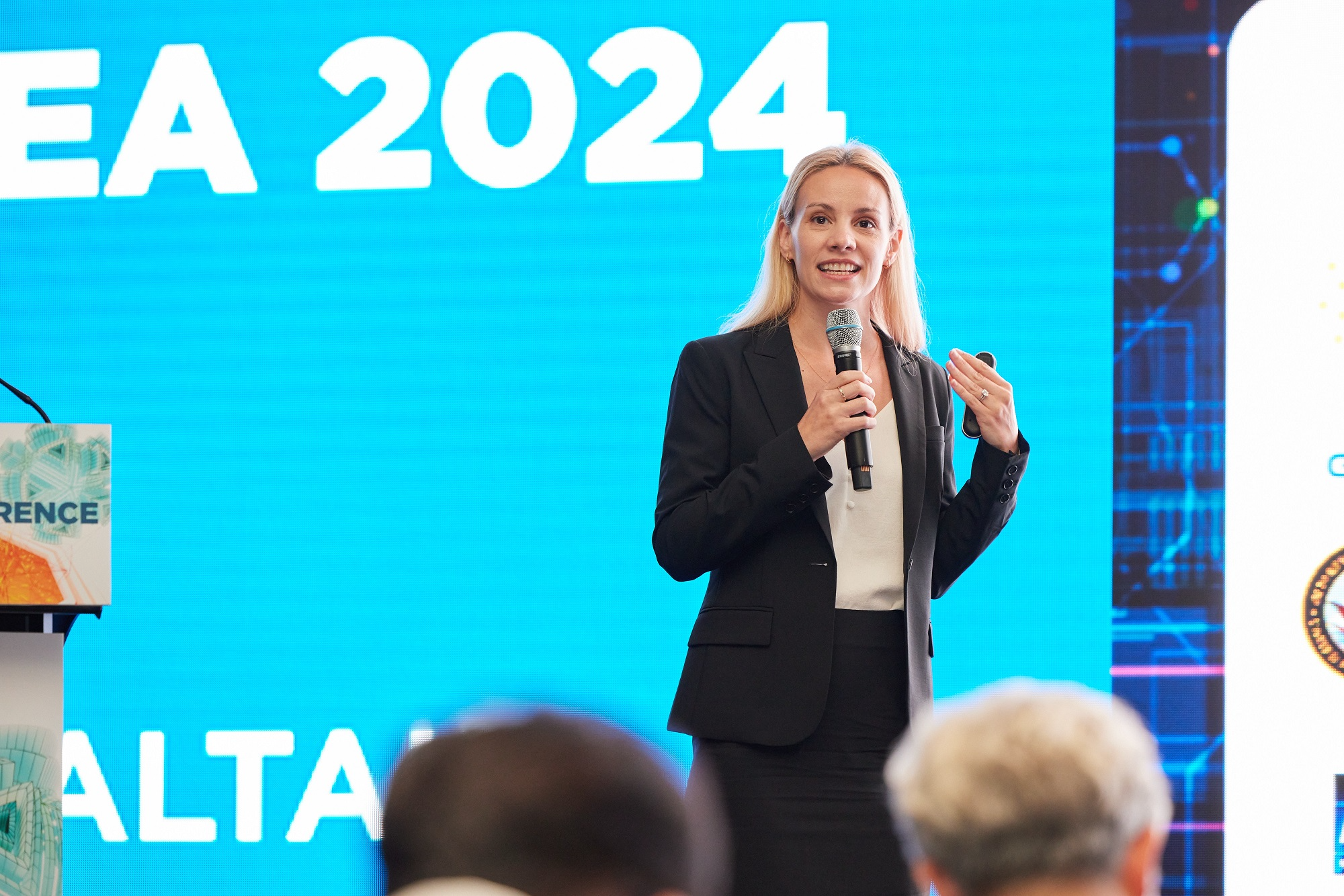 알테어 최고운영책임자(COO) 스테파니 버크너