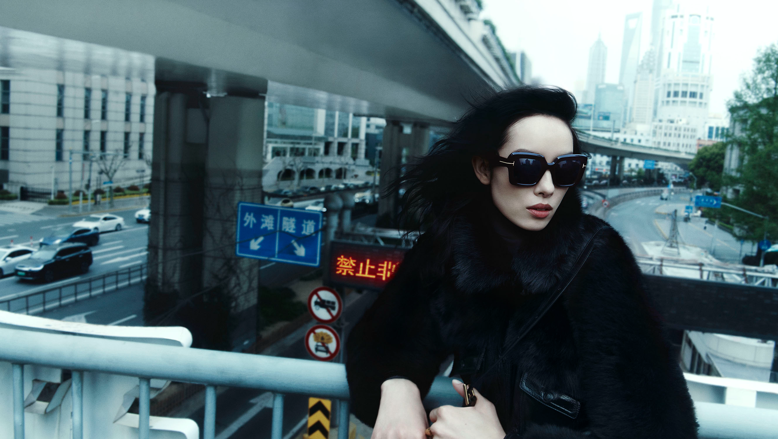 톰 포드 WINTER24 캠페인 글로벌 런칭