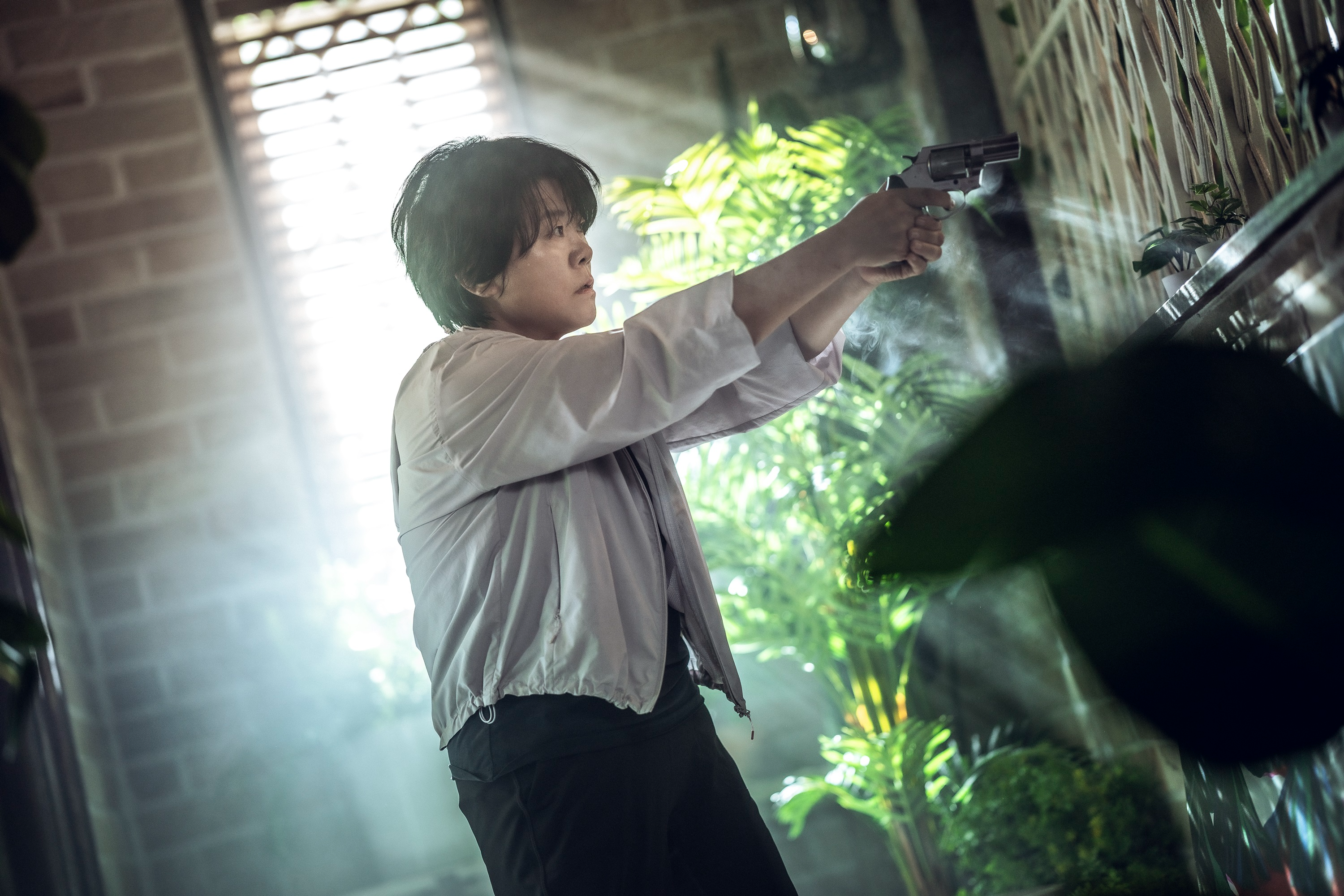 ‘아무도 없는 숲속에서’ 이정은, 섬세한 심리묘사 ‘호연’