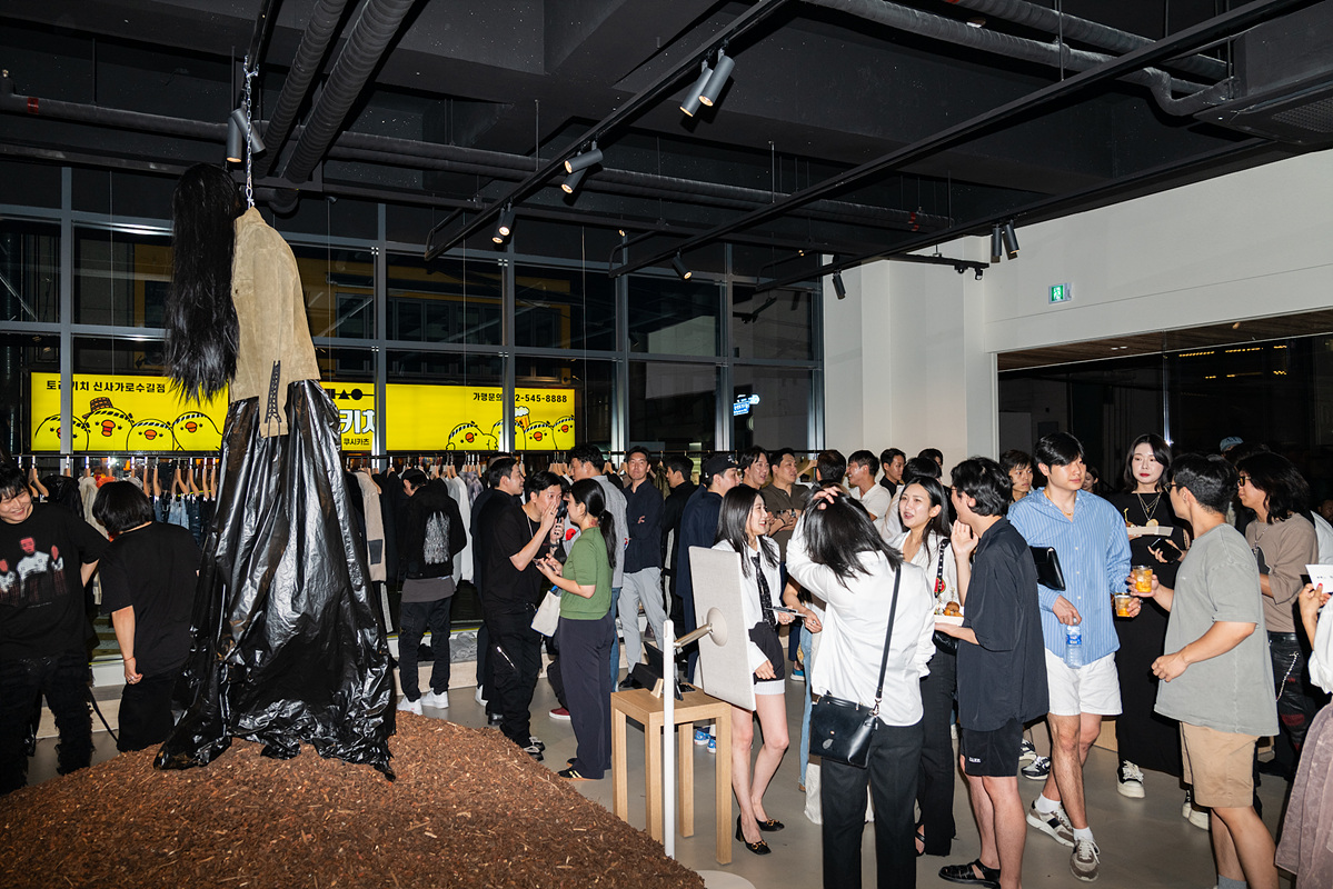 이색적인 크리에이터 커뮤니티 플랫폼 펀플렉스(FUNFLEX), 공간 공식 오픈