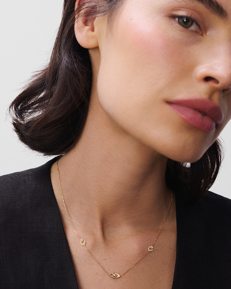 국내 론칭 1주년 맞이한 프랑스 파인 주얼리 브랜드 딘반(dinh van), 24FW 신제품 ‘메노뜨딘반’ 컬렉션 공개