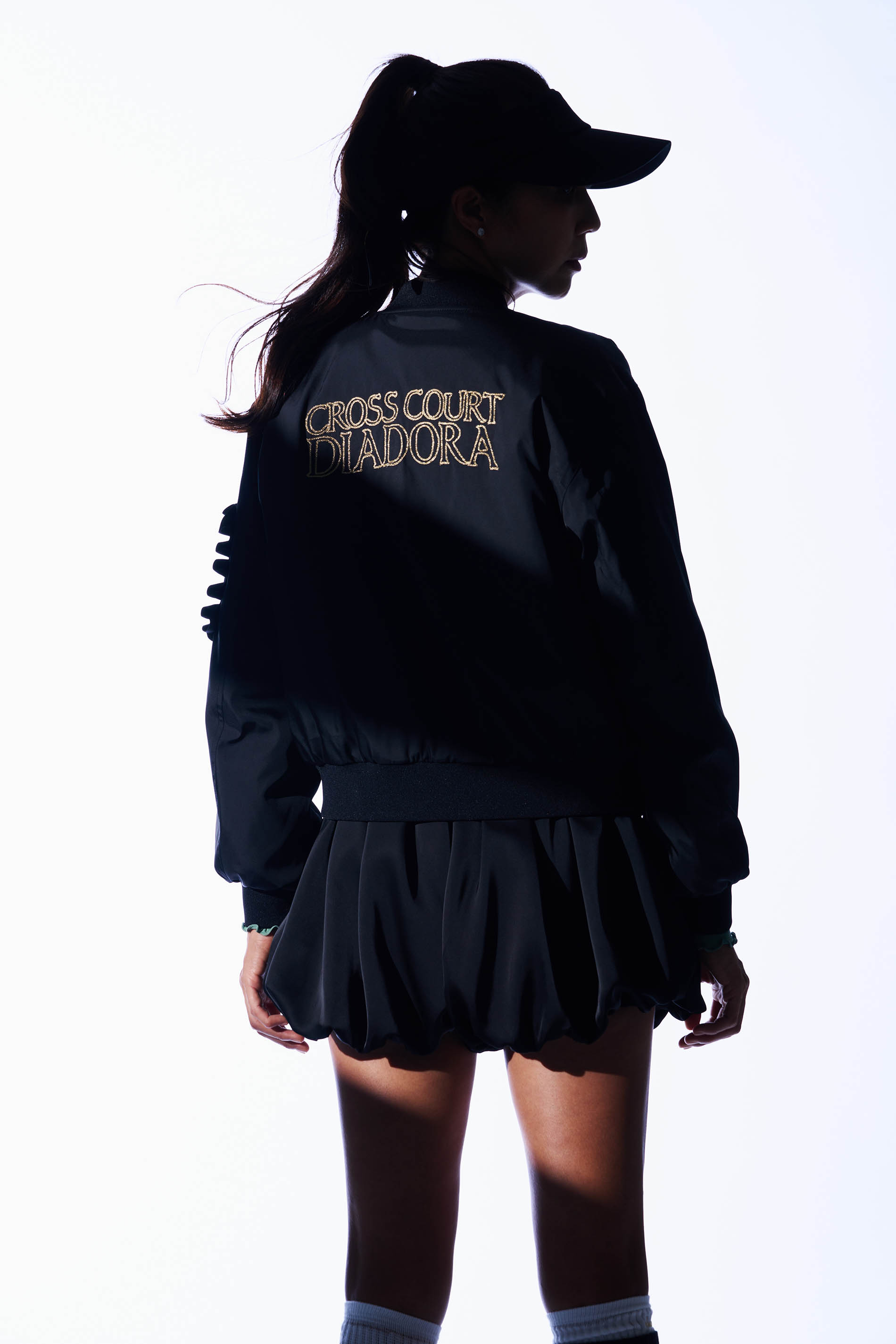 디아도라, 전미라와 두번째 협업…2024 FW ‘크로스코트 컬렉션’ 출시!