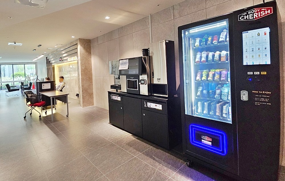 안산푸르지오브리파크 아파트 커뮤니티센터에 서비스중인 바디체리쉬 자판기제품(사진제공=바디체리쉬)