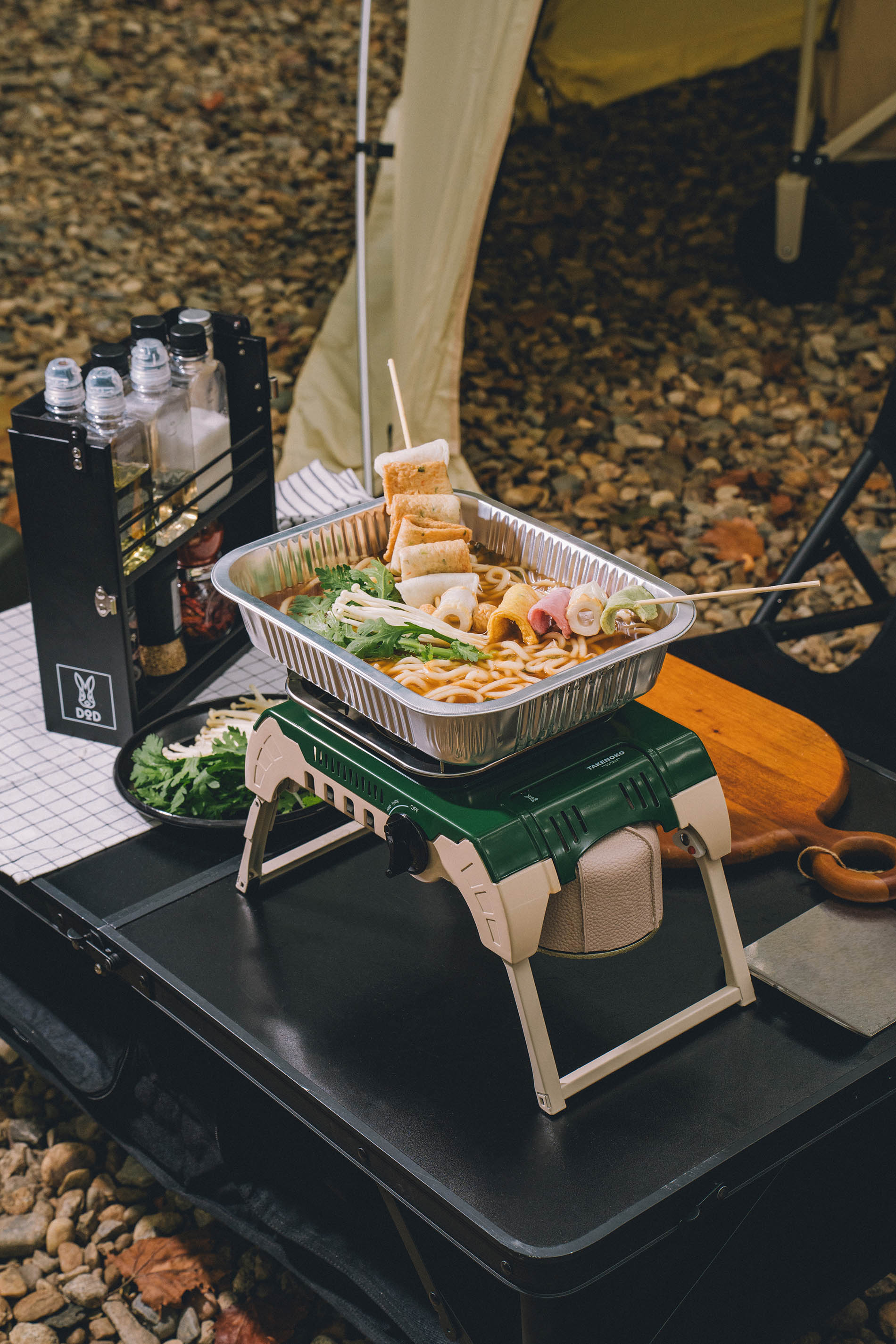 디오디, GS25와 협업 한정판 ‘크레이지 캠핑 팩’, 사전예약 3시간만에 조기 완판