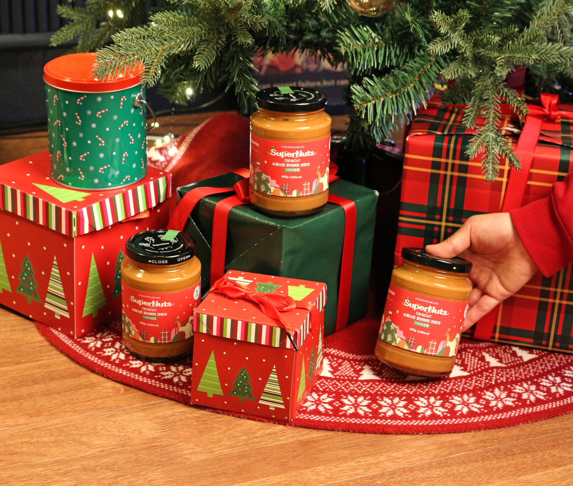   슈퍼너츠, 24년 연말에디션 피넛버터 출시...기부 통한 나눔의 가치 실현