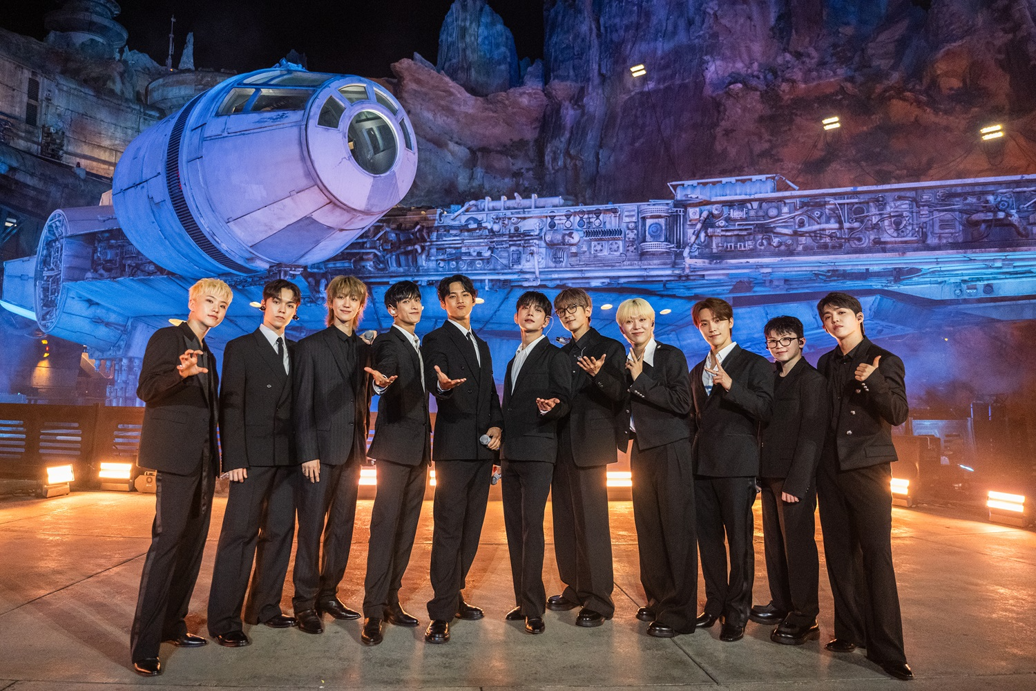 디즈니가 선사하는 마법 같은 연말…디즈니+에서만 즐길 수 있는 스페셜 콘텐츠 라인업