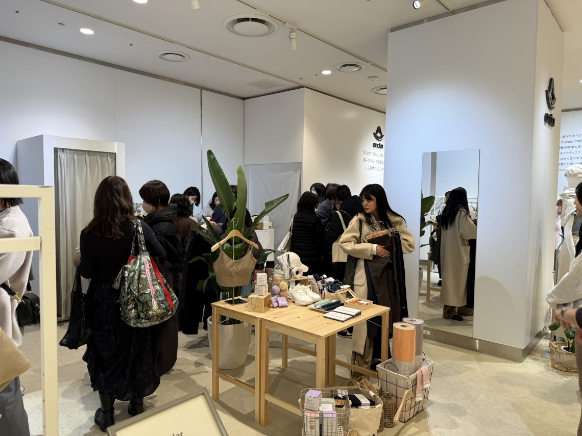 안다르 ‘이세탄 신주쿠 본점’ 팝업스토어