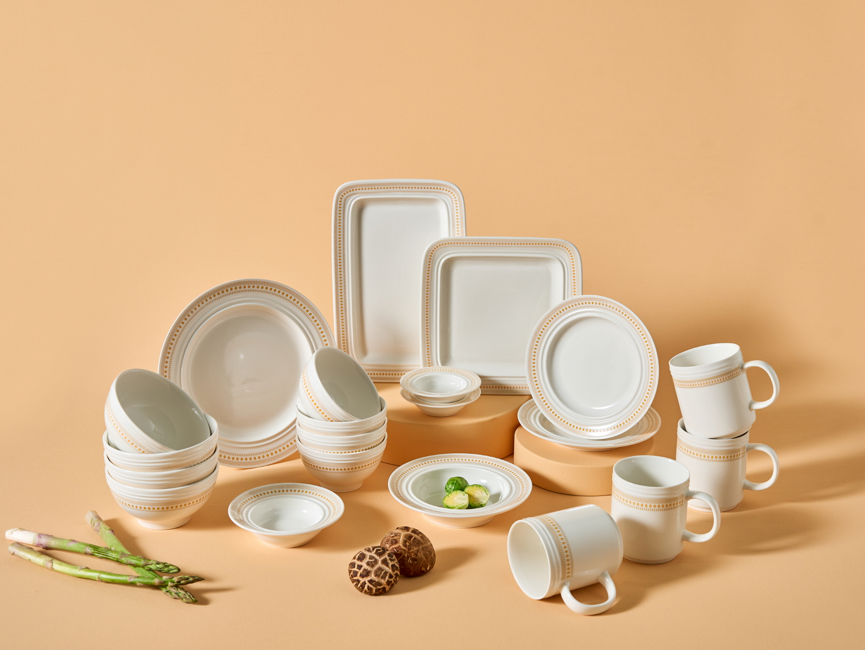 코렐 브랜드, ‘코렐 코디네이츠 로즈몬트 홈세트’ 출시