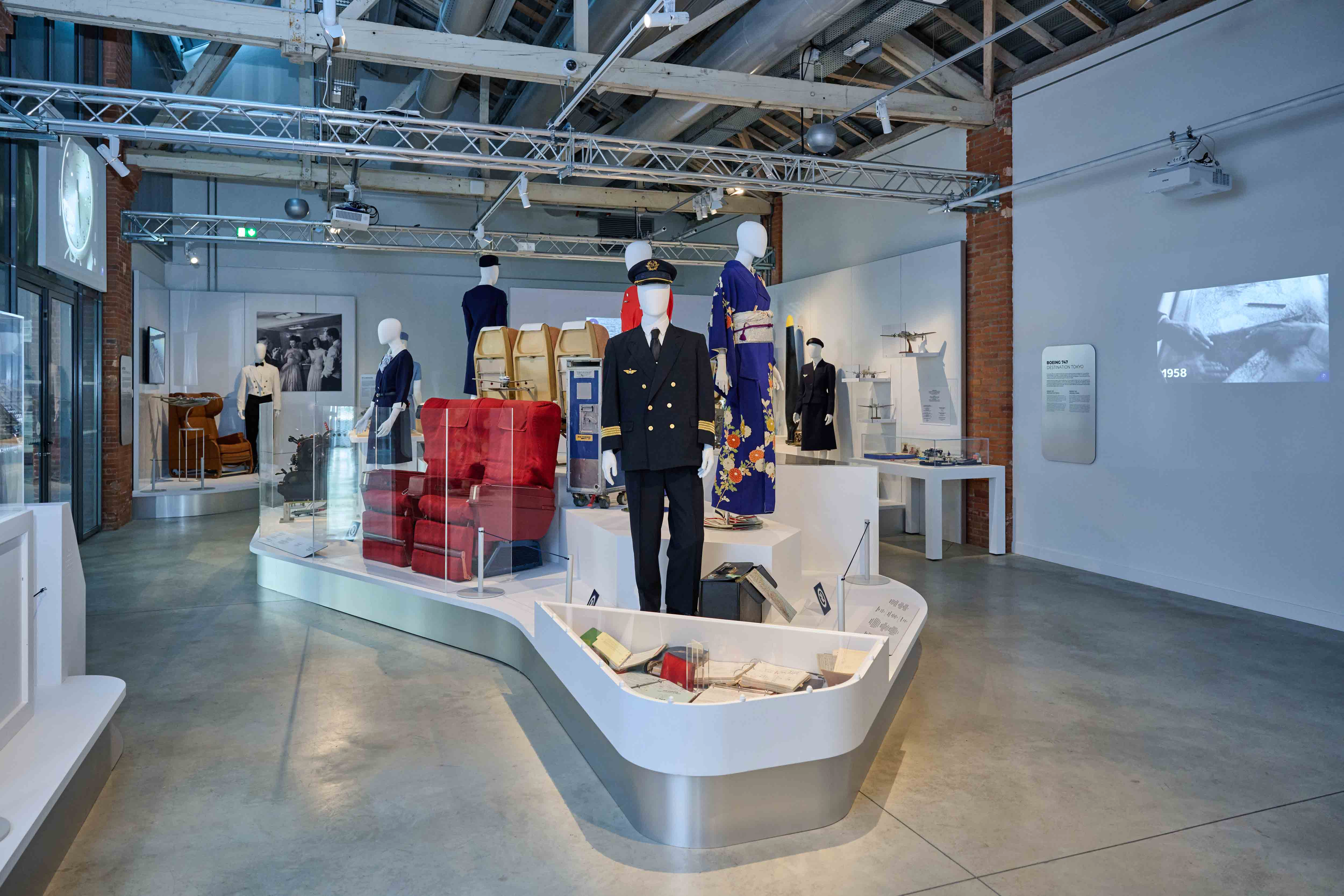 에어프랑스, 90년 헤리티지 담은 ‘우아함의 역사’ 전시 개최