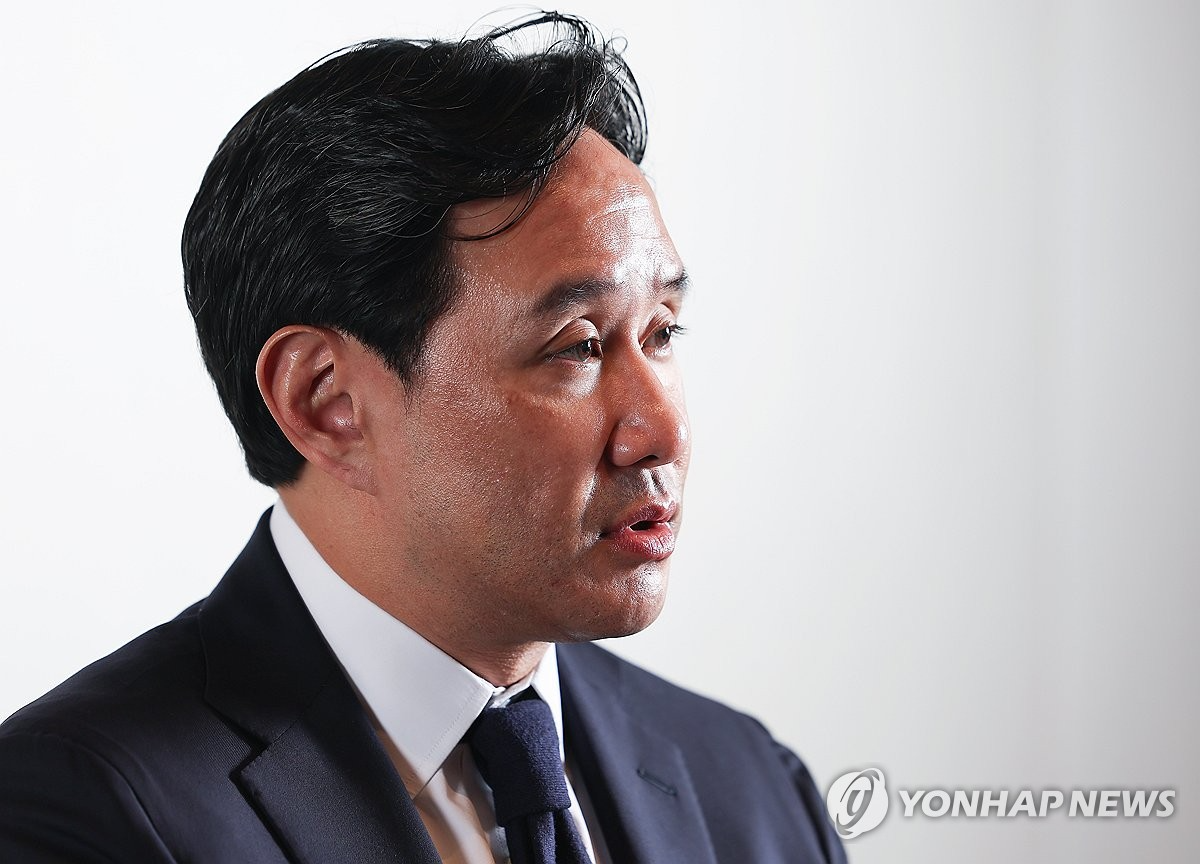 고려아연 경영권을 두고 영풍과 각을 세우고 있는 고려아연 최윤범 회장.