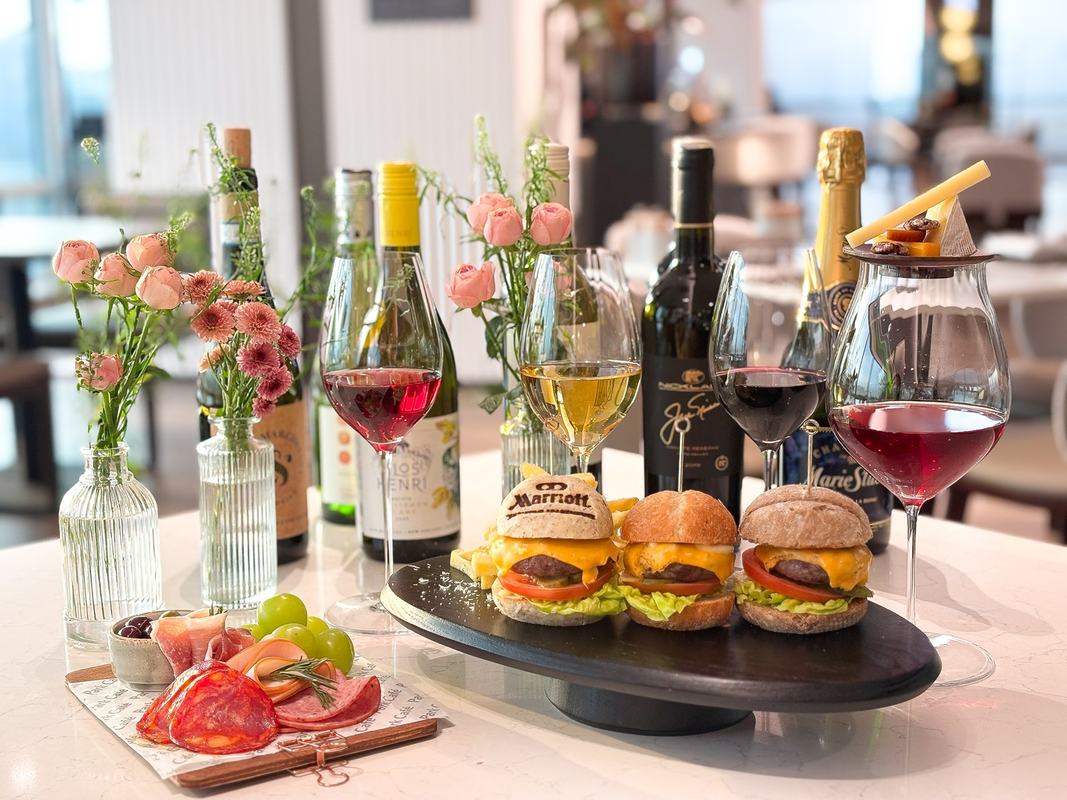 여의도 메리어트 호텔, ‘2025 메리체리블로썸’ 와인 & 맥주 페어 개최