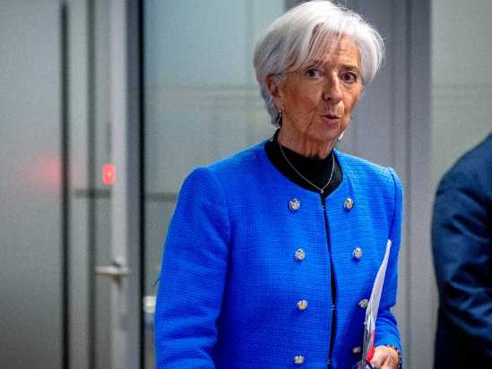 (상보) ECB라가르드 "미국 25% 관세 적용시 유로존 성장 0.3%P 하락"