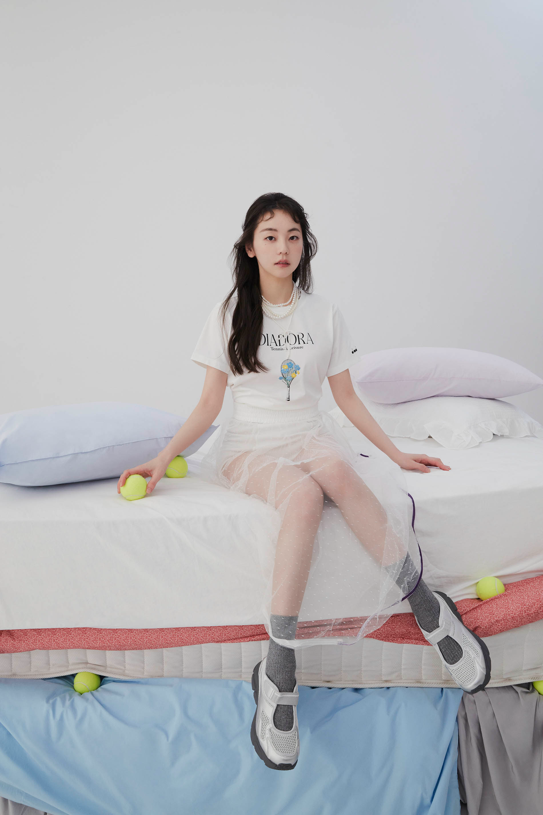 디아도라, 발레코어 스타일 ‘발레토 슈즈’ 출시 및 배우 안소희 화보 공개!