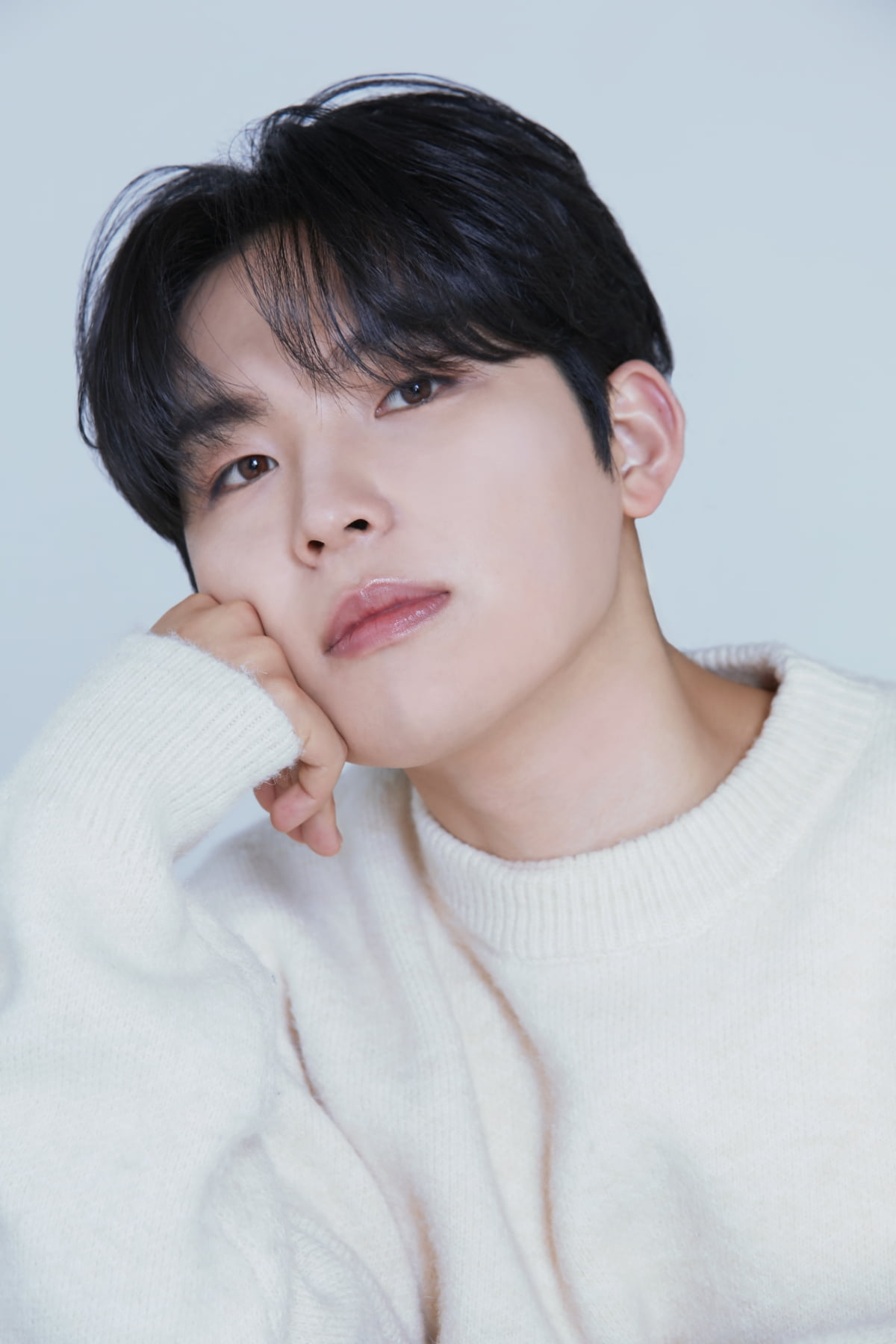 범진, ‘풀하우스’ OST ‘처음 그 자리에’ 리메이크 음원 22일 공개…현대적 감성으로 재해석